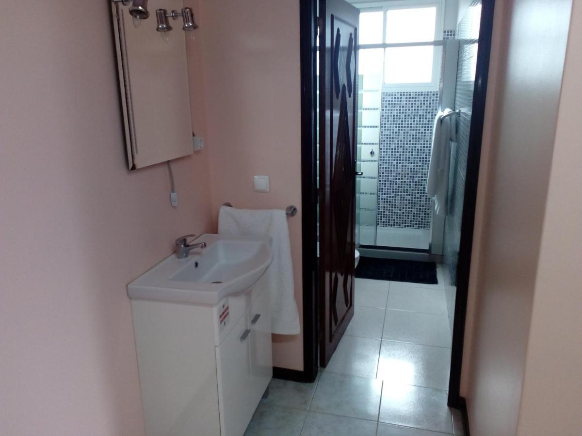 Moradia Cor De Rosa Hotel Machico  Ngoại thất bức ảnh