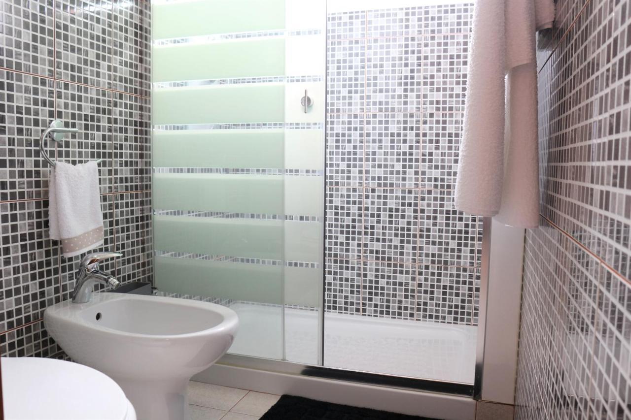 Moradia Cor De Rosa Hotel Machico  Ngoại thất bức ảnh